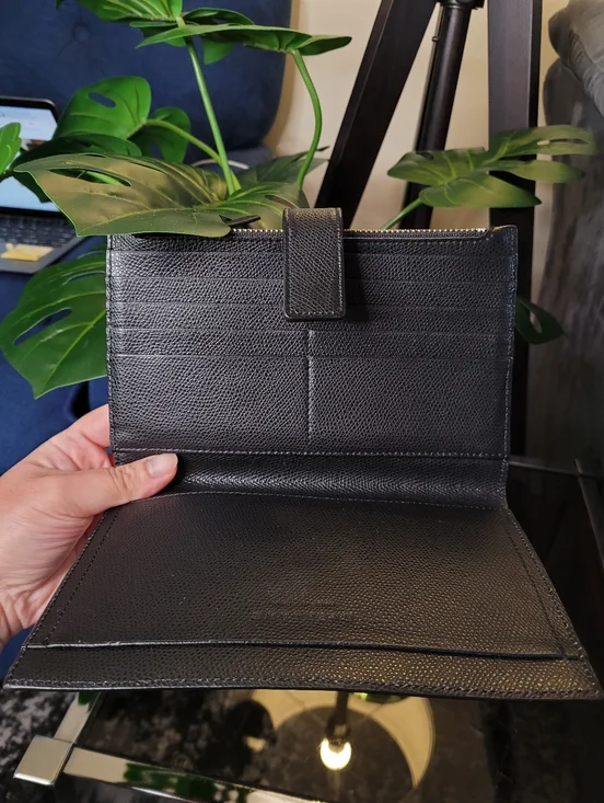 Everlane Black Pebbled Leather The Traveler Large Zippered Wallet Billfold - Picture 10 of 16